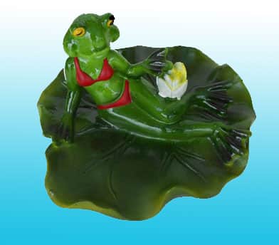 Floating Lily Pad With Frogs For Pool Or Pond Decoration - Set of 2