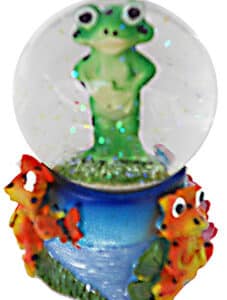 Smiling Froggy Crystal Water Globe